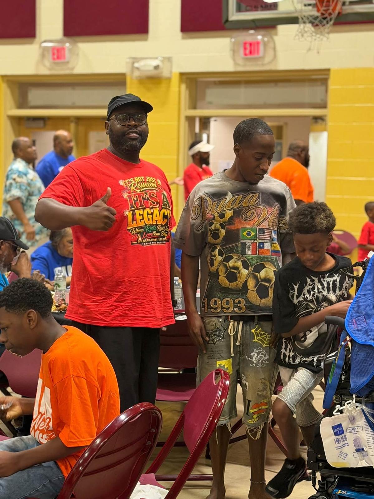 Family reunion moment 7